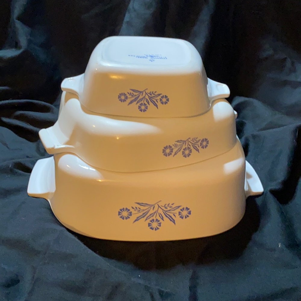 Vintage Corning Ware 3 bowl/dish set